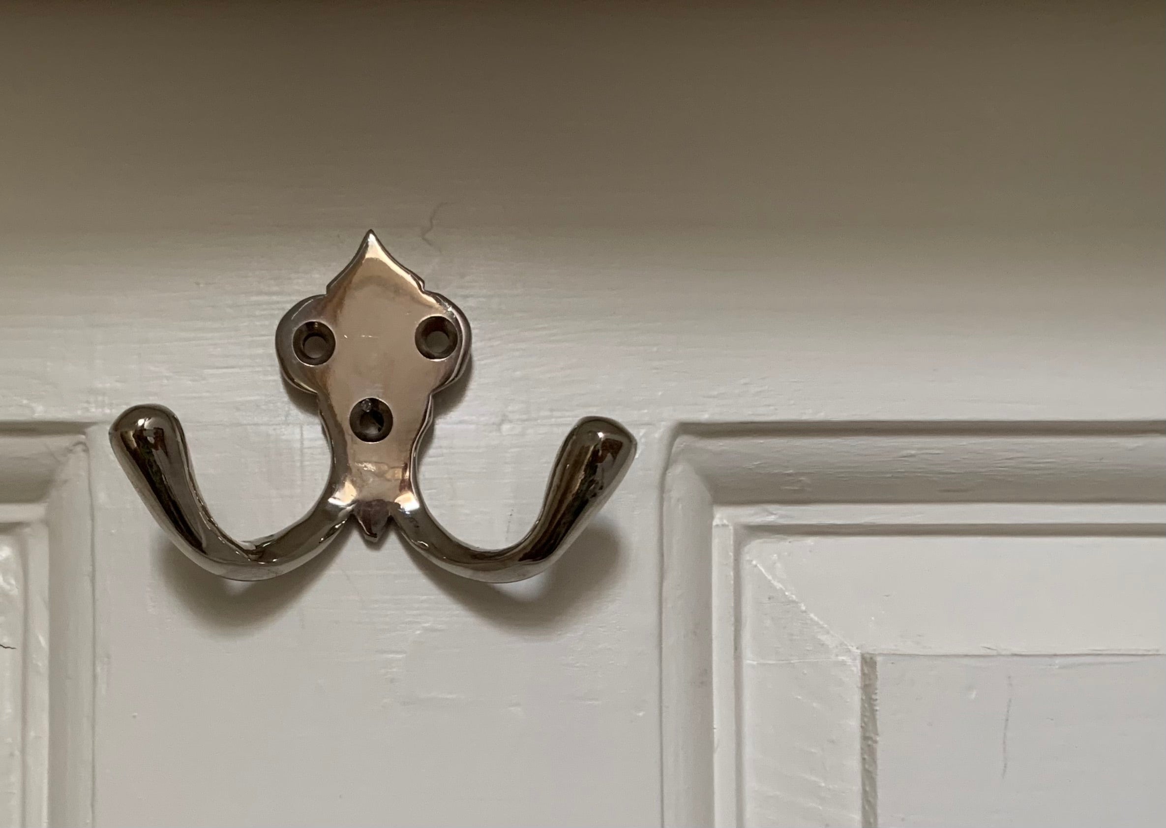 Gothic double hook, nickel