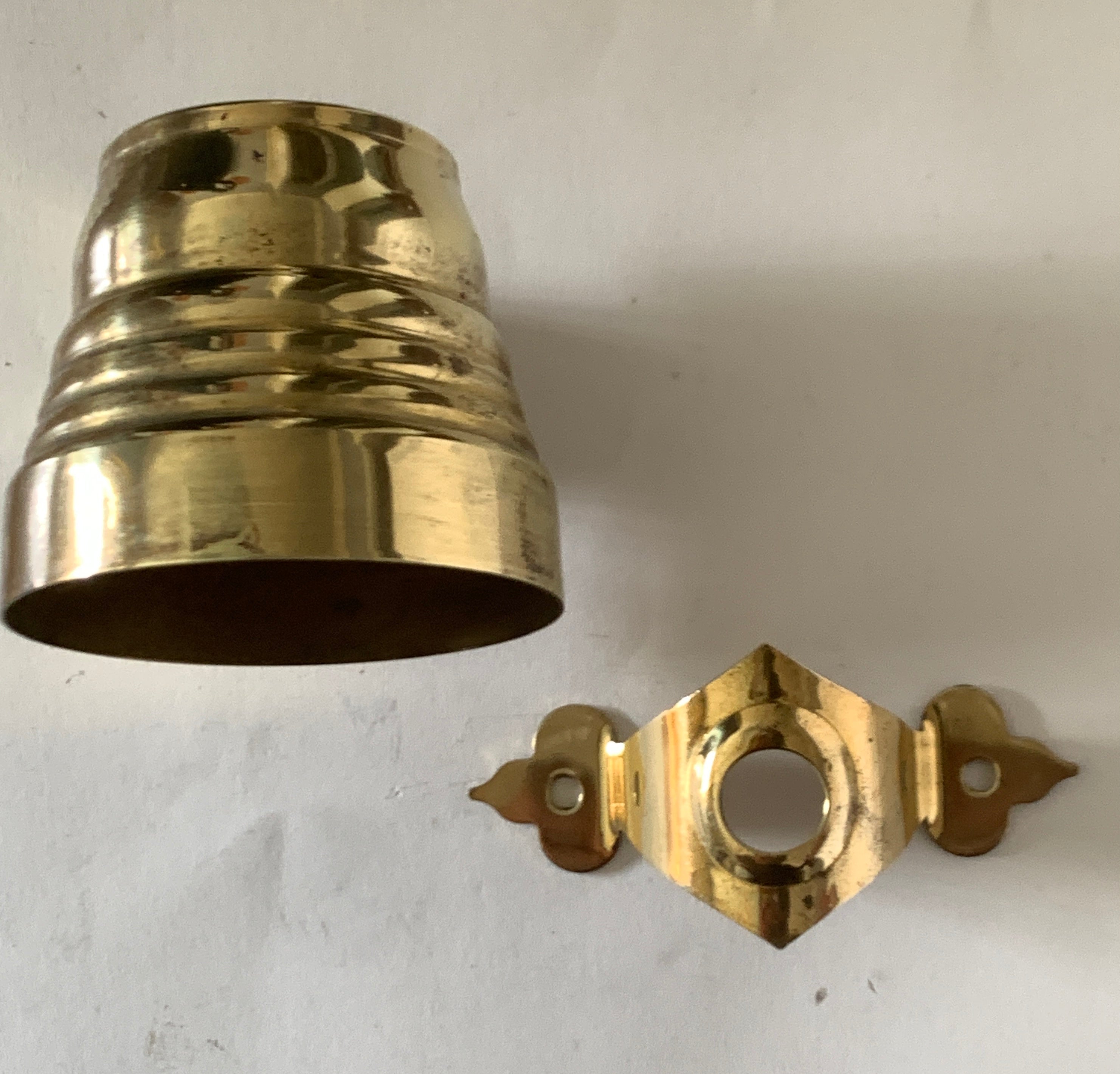 High level cistern down-pipe, Brass