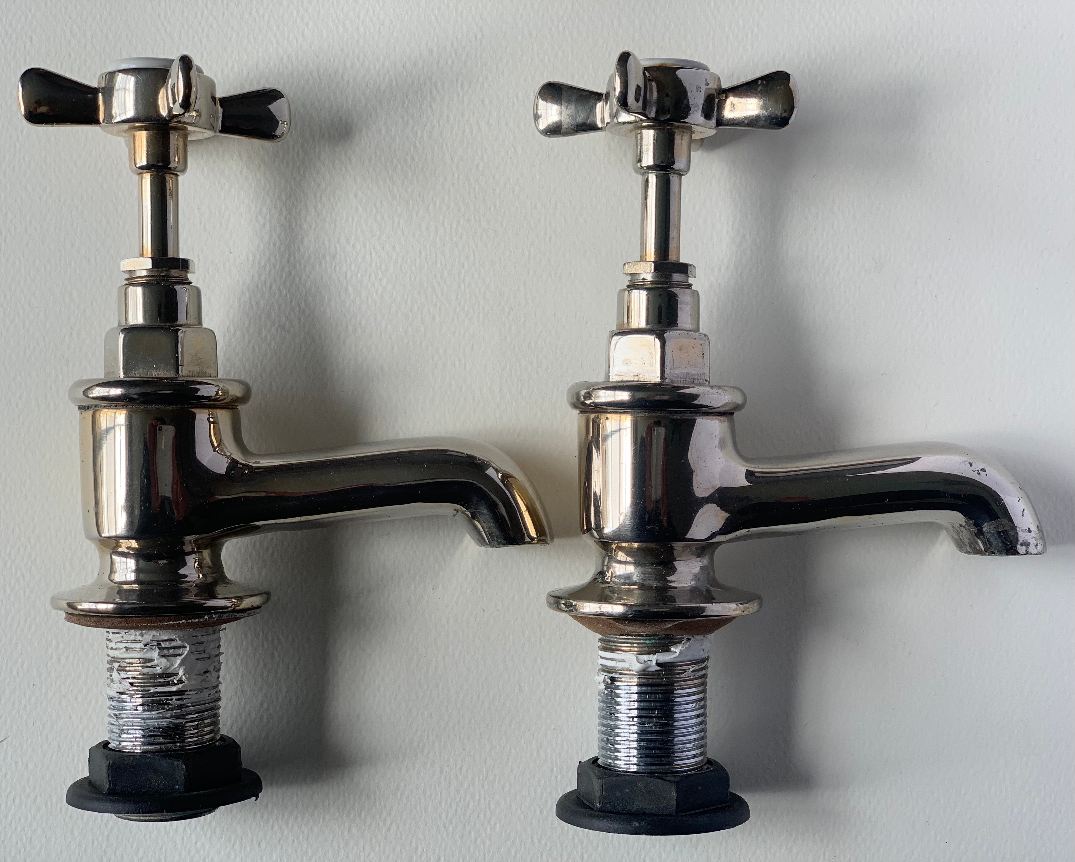 "Santura" Vintage Nickel Bath taps
