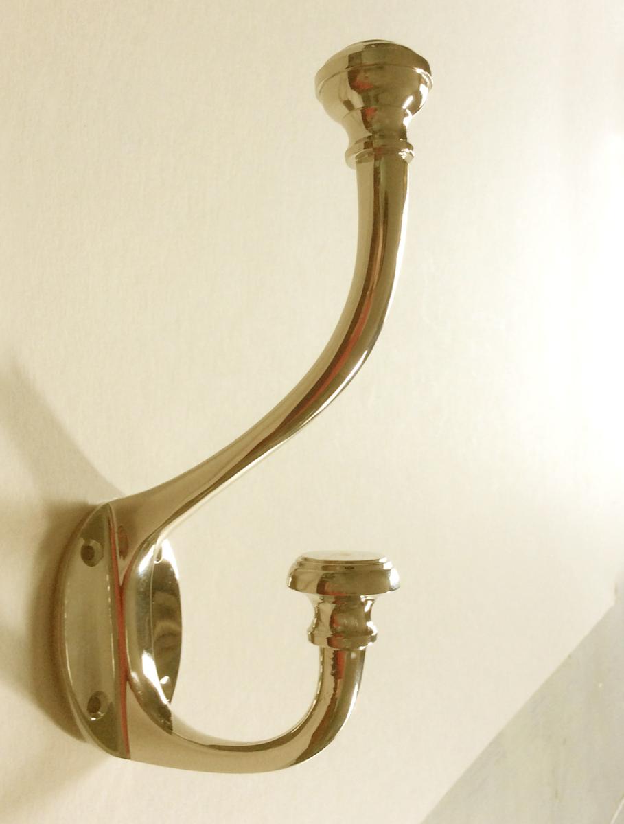 Extra Large 18 cm Brass Hook.