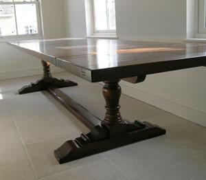 Oak Refectory Table with Turned Supports and Extension Leaves