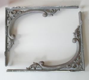 6 large Reclaimed Edwardian Brackets