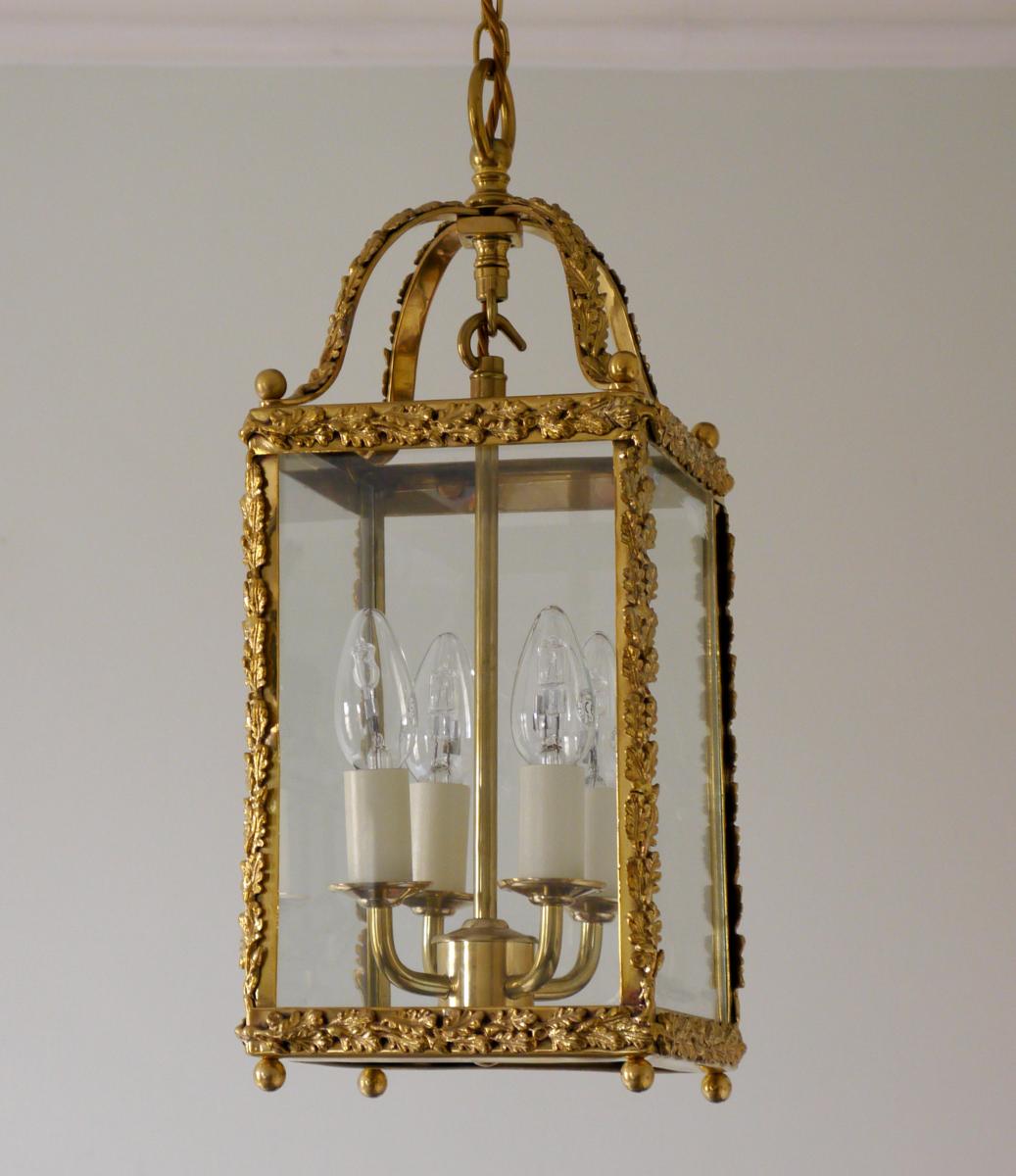 Brass Oakleaf Hall Lantern, small