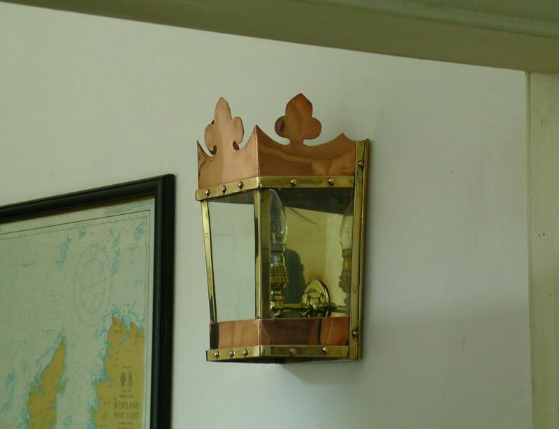 Rex Wall Light