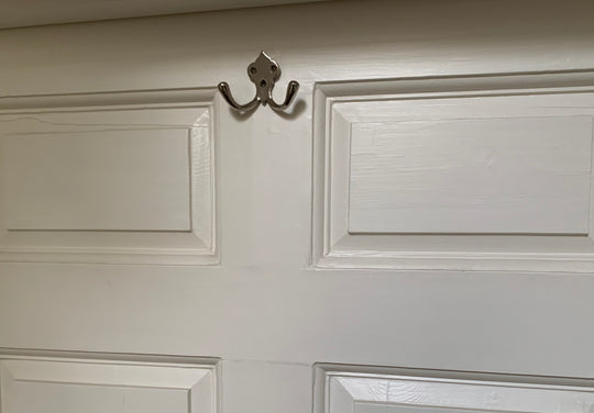 Gothic double hook, nickel