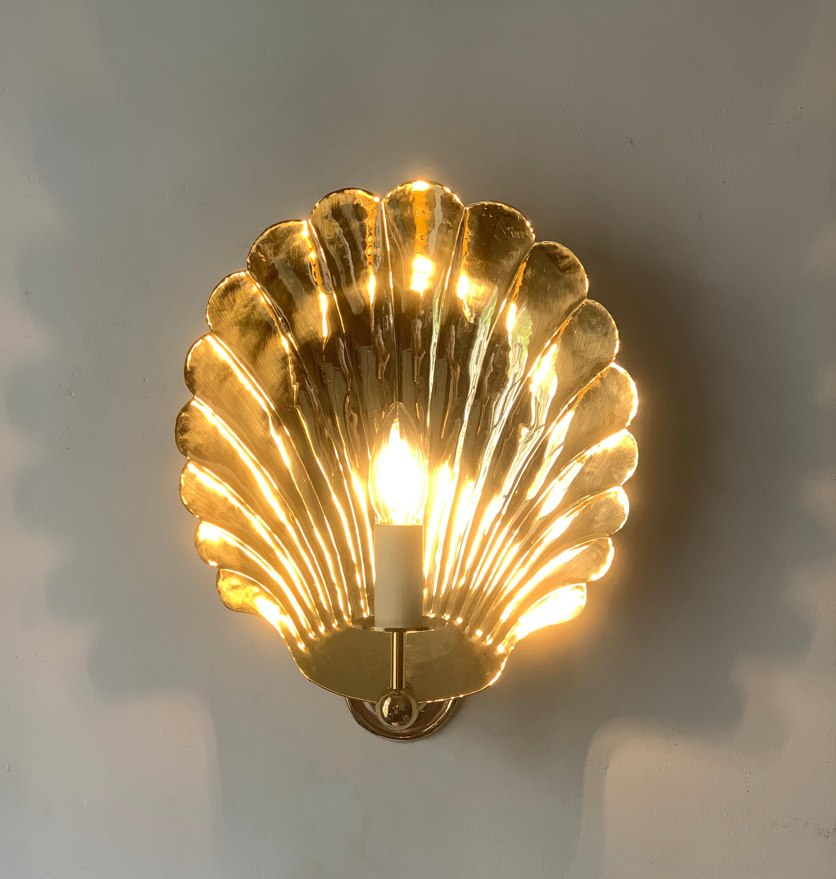 Small Electric Scallop sconce, BRASS , wired for North America **