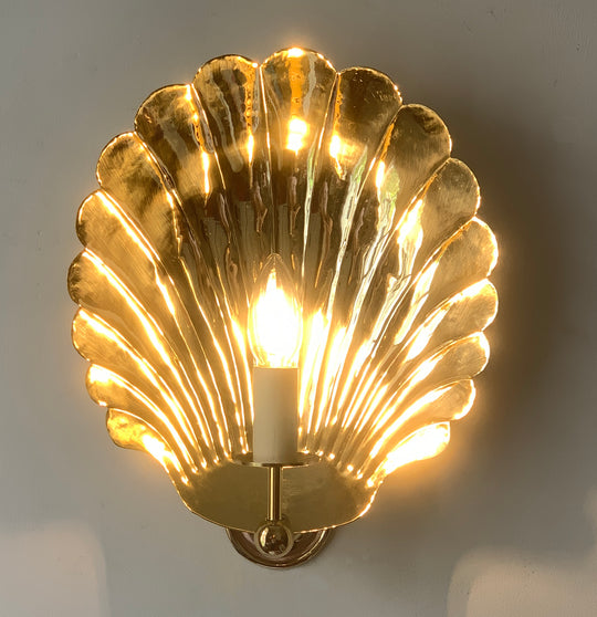 Large Electric Scallop wall sconce with classic bracket, BRASS