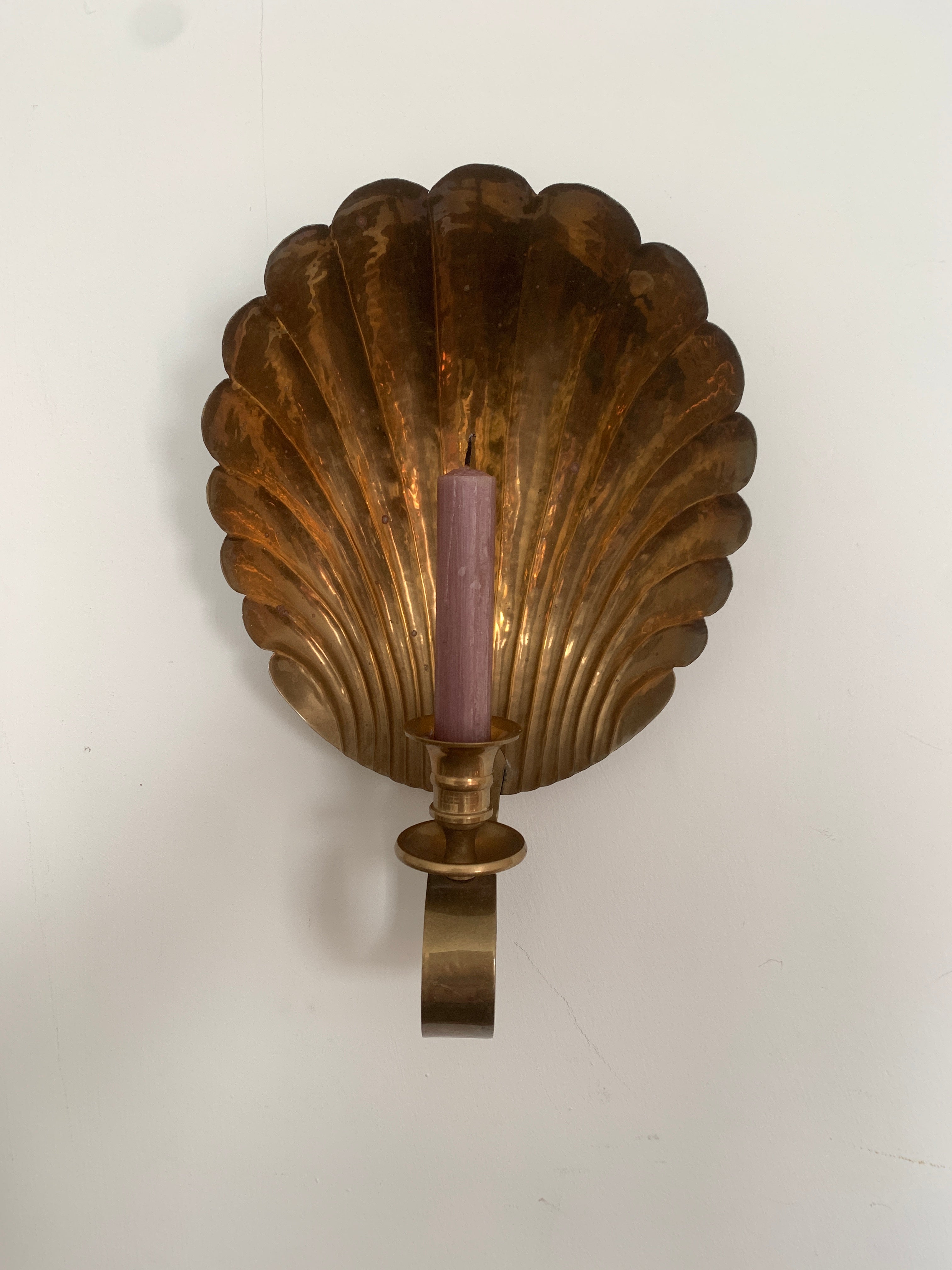 SALE Aged brass shell sconce SB401