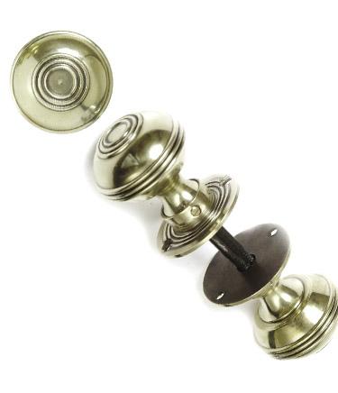 "Planet" doorknob knob set, nickel