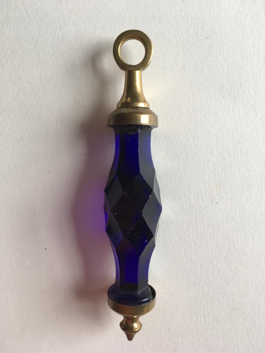 Cobalt Glass Cistern Pull
