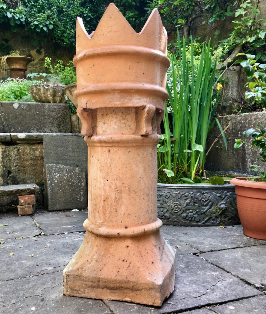Large Buff Crown Chimney Pot