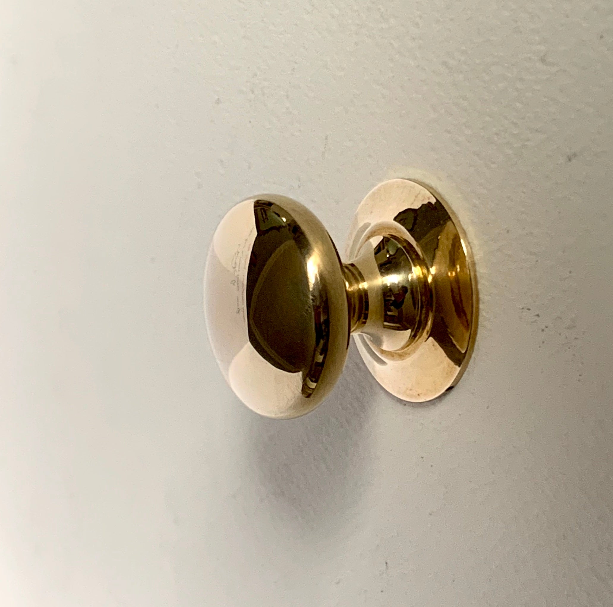 Polished Brass Cupboard Knob with Backplate, 1.25" (32mm) diameter