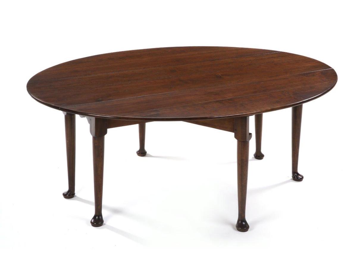 Plain Oak Pad Foot Oval Table